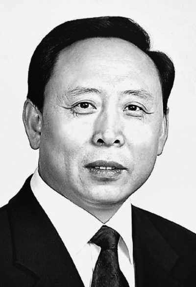 神華集團(tuán)董事長 張喜武