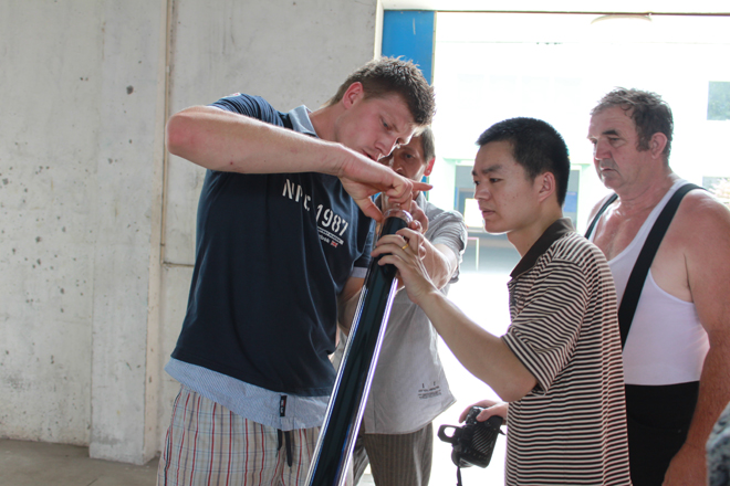 波蘭客戶來(lái)公司考察